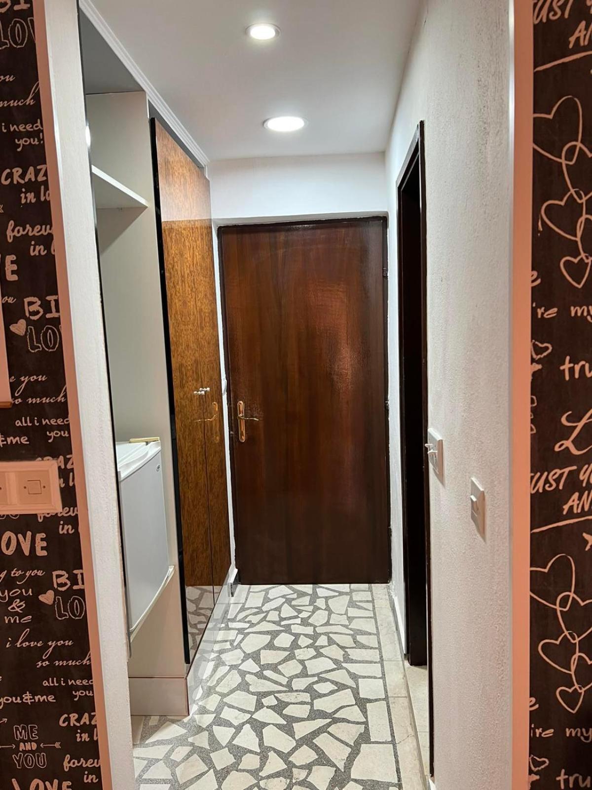 Guesthouse Vila Tamburic Bečići Oda fotoğraf